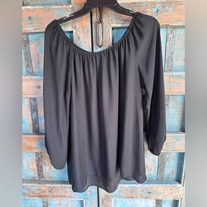 Flowy black blouse, off shoulder